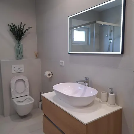 Family & Groups דירה