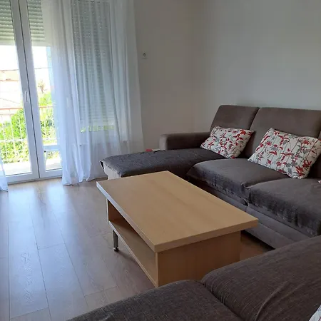 Family & Groups דירה