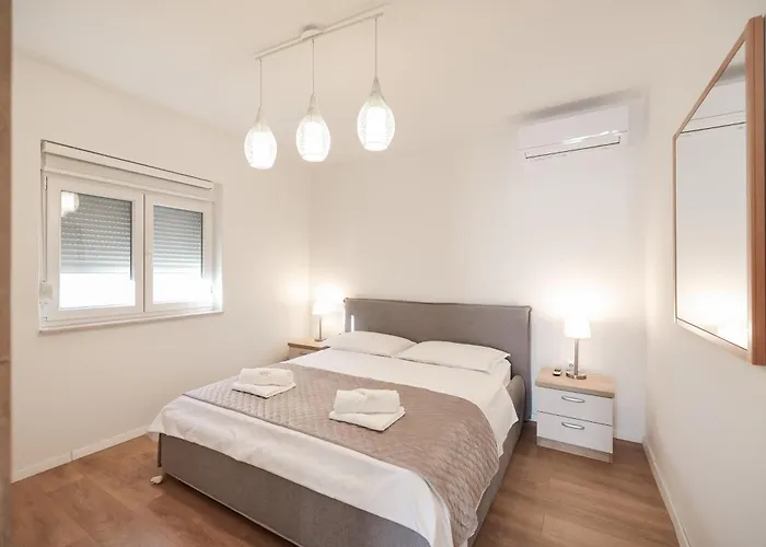 Family & Groups Zadar